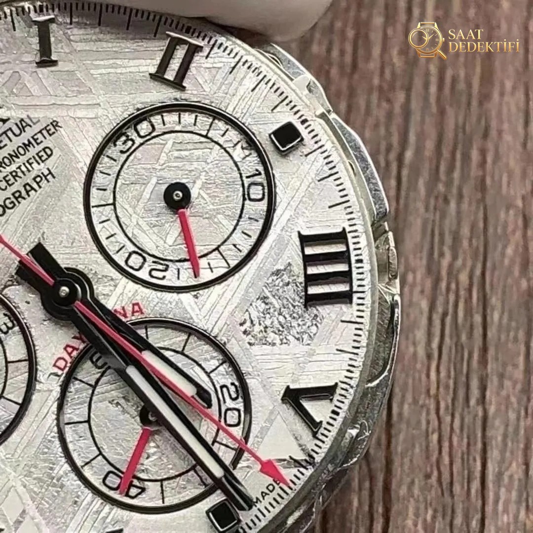 N Factory Rolex Daytona 4130 mekanizmalı gerçek göktaşı kadran işçiliği iyi mi? - Toka İçi Mikro Ayar Mekanizması