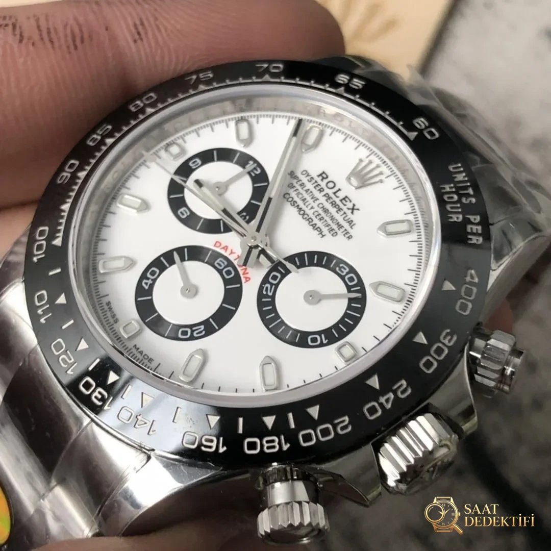 N Factory Rolex Panda Daytona V3 Versiyonu 4130 Mekanizmalı 904 Çelik - Kasa Profili ve Kurma Kolu İncelemesi