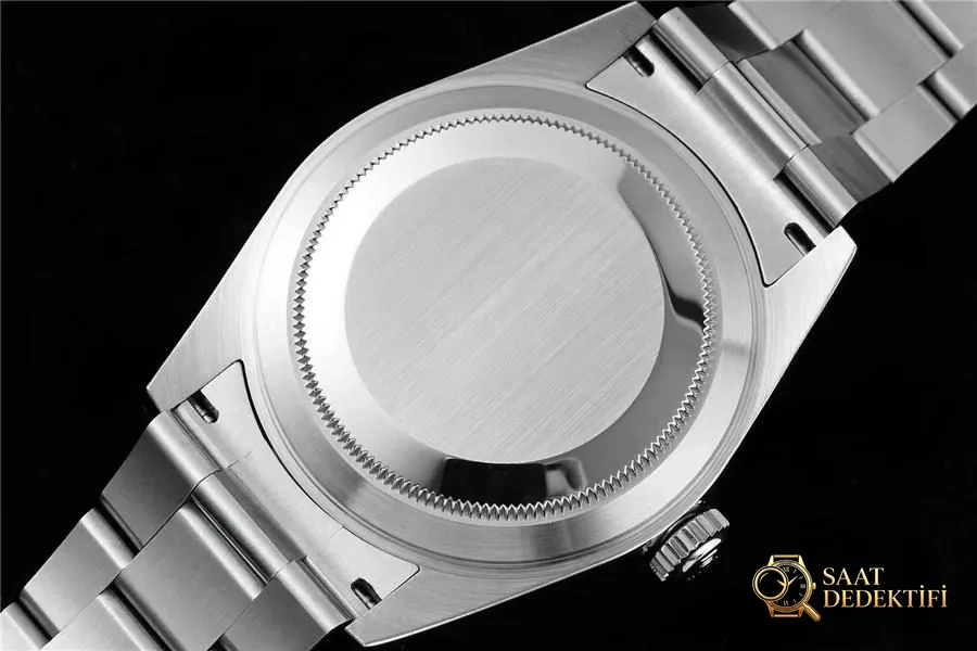 N Factory Rolex Sky-Dweller serisi m326934-0003 - Bilekte Duruş ve Kasa Orantısı