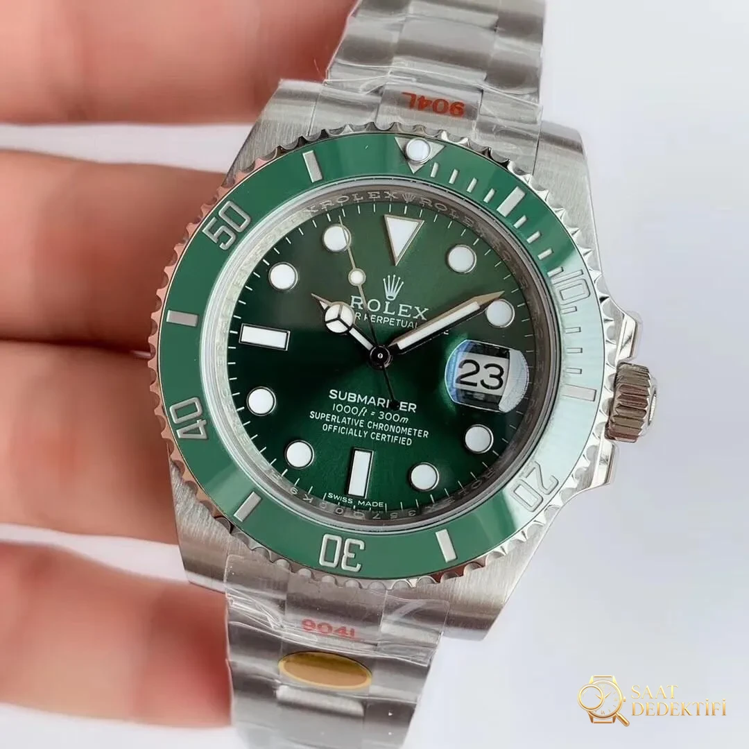 N Factory V10 versiyonu detaylı inceleme: Rolex Submariner yeşil su hayaleti siyah su hayaleti 11610 - Kasa Çeliği ve Polisaj Kalitesi