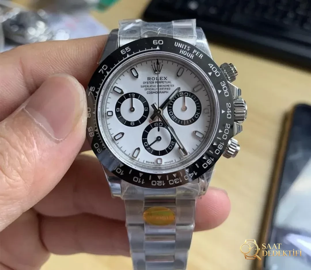 N Factory V2 Versiyonu Rolex Daytona Panda: 904 Çelik, 4130 Mekanizma ve Göze Daha Hoş Gelen Tali Kadranlar - Kadran Detayı ve Bezel İşçiliği