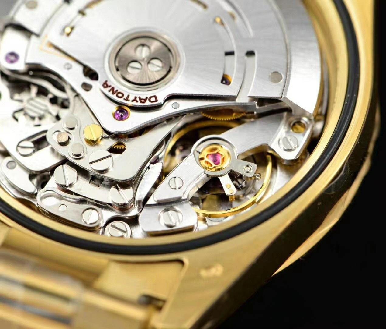 N Factory Yeni Rolex Daytona Yeşil-Altın 4130 Mekanizmalı 116508 Replika Saat İncelemesi — 15. fotoğraf