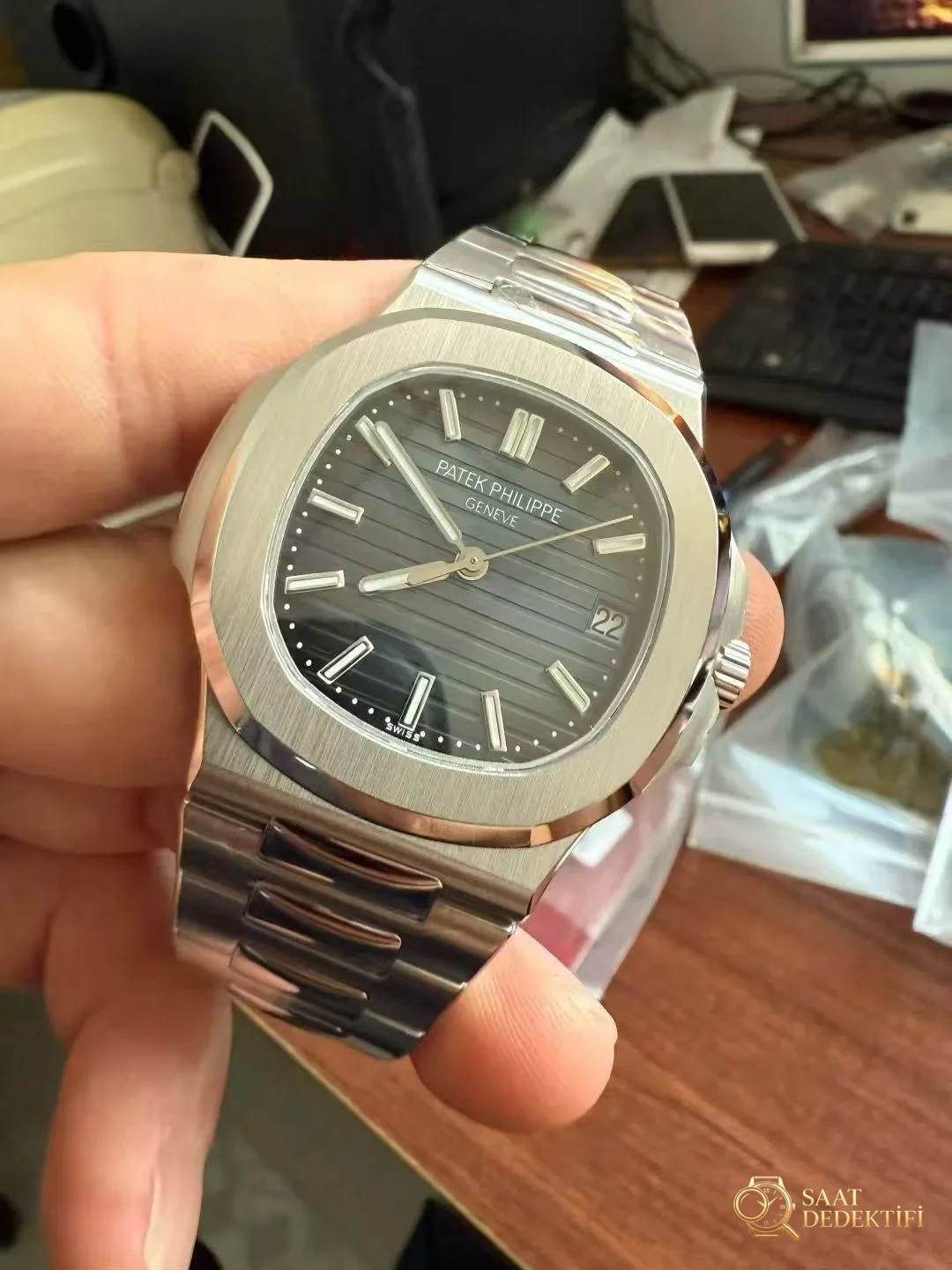 Nautilus 5711 Replikaları Hakkında - Makro Kadran ve İndeks İşçiliği