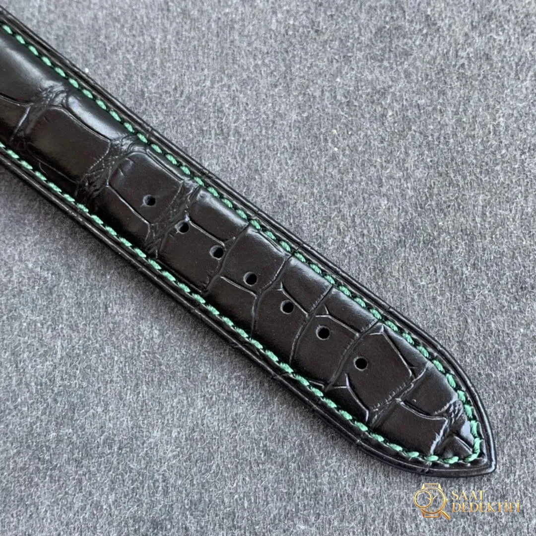 Konstantin Chaykin Siyah Deri Yeşil Stitching 2