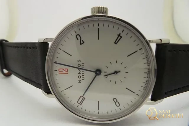 Nomos Tangente Beyaz Kadran