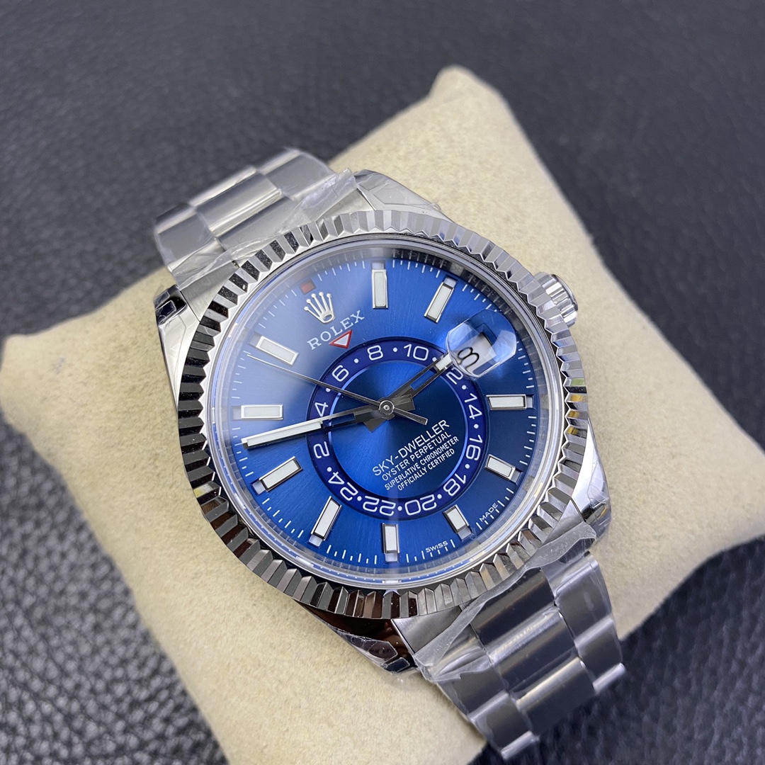 Noob fabrikası yeni Sky Dweller saatlerini yayınladı — 2. fotoğraf