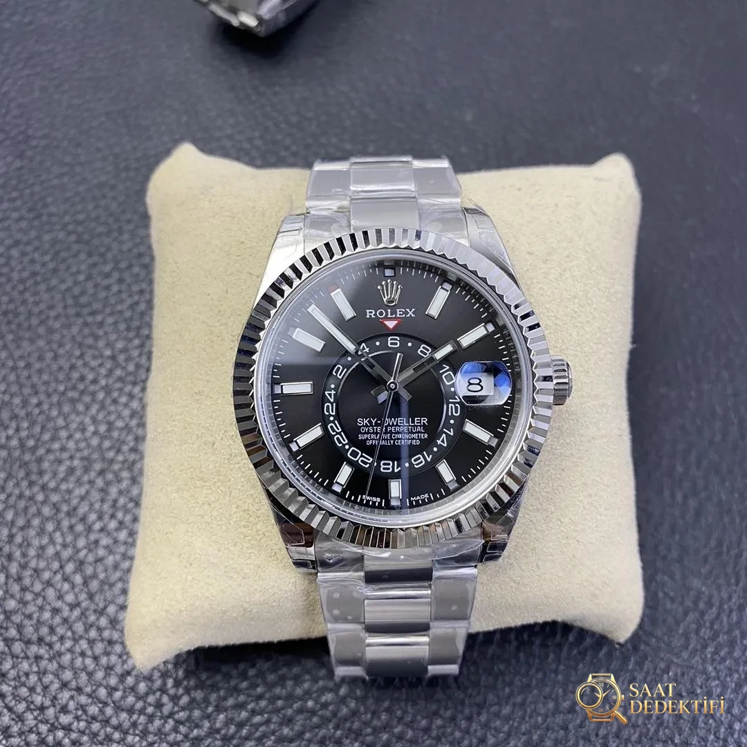 Replika Rolex Sky-Dweller Siyah