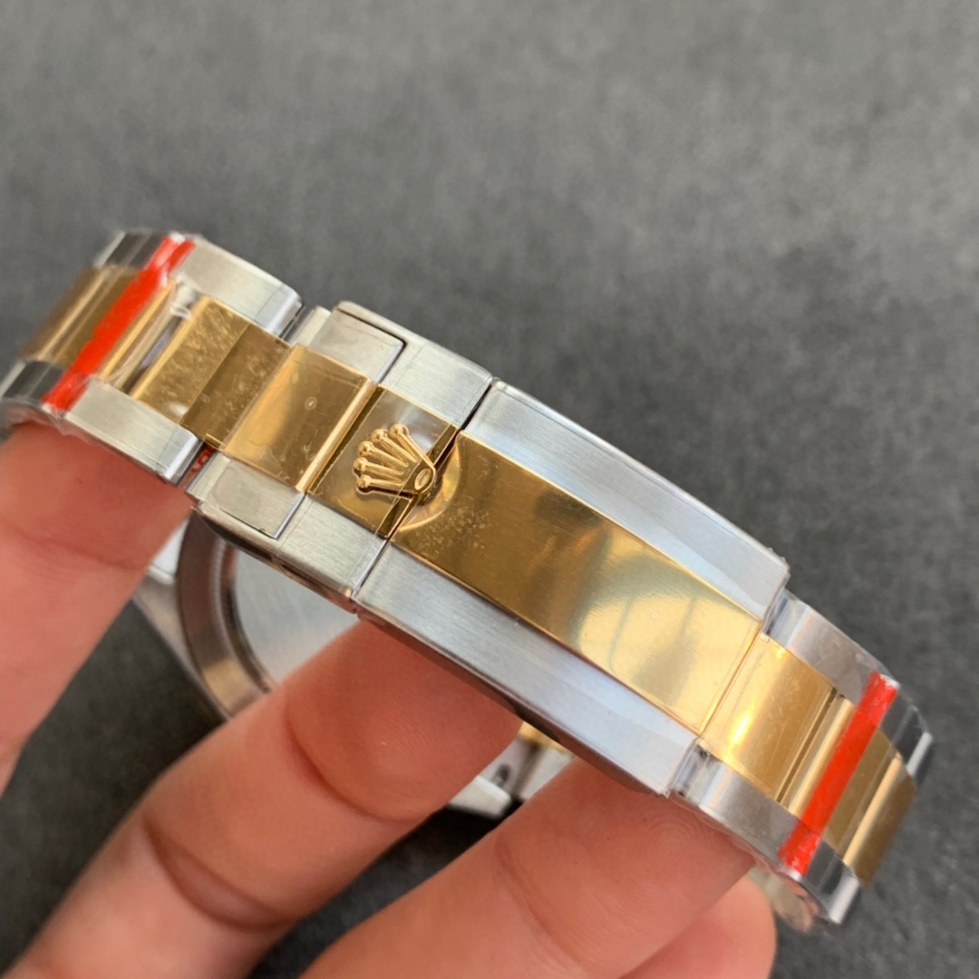Noob fabrikasından yeni altın/çelik Daytona saatleri — 9. fotoğraf
