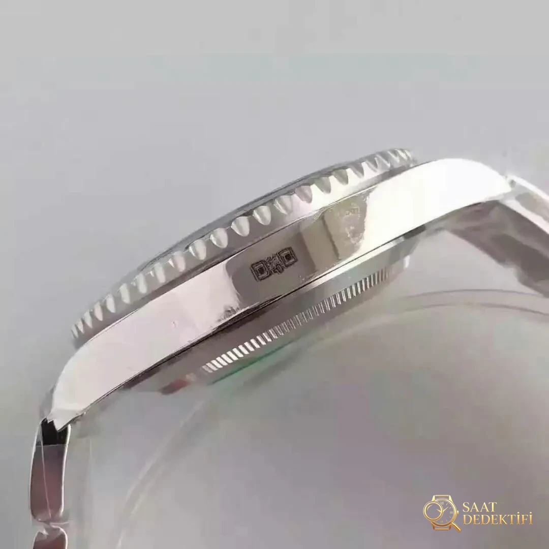Rolex Submariner 116610LN Case