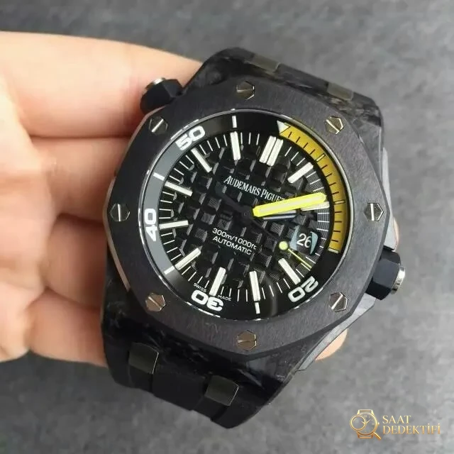Audemars Piguet 15706 Karbon Kasa