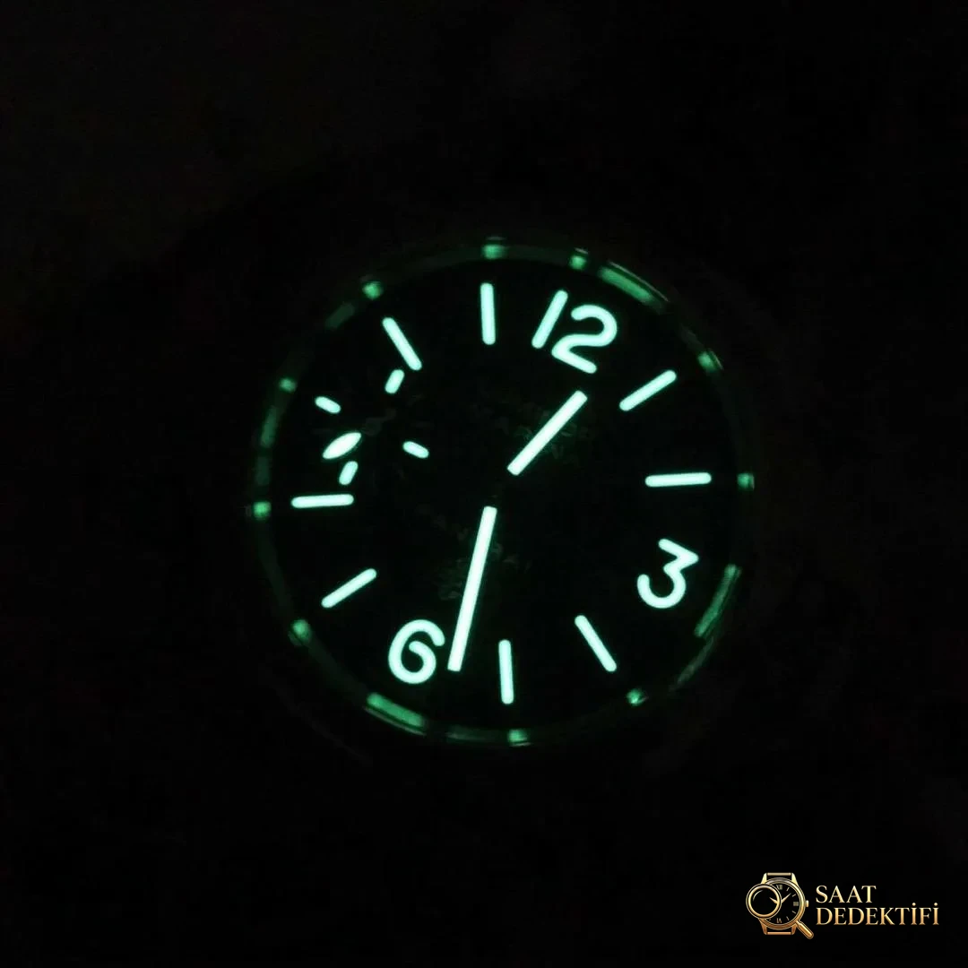 Panerai PAM 111 Kadran Lume