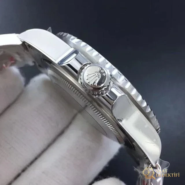 Noob Rolex GMT Master II 116710LN 4