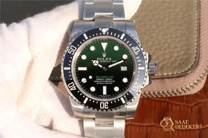 Обзор Rolex Sea-Dweller Noob Factory – вид спереди и дизайн корпуса