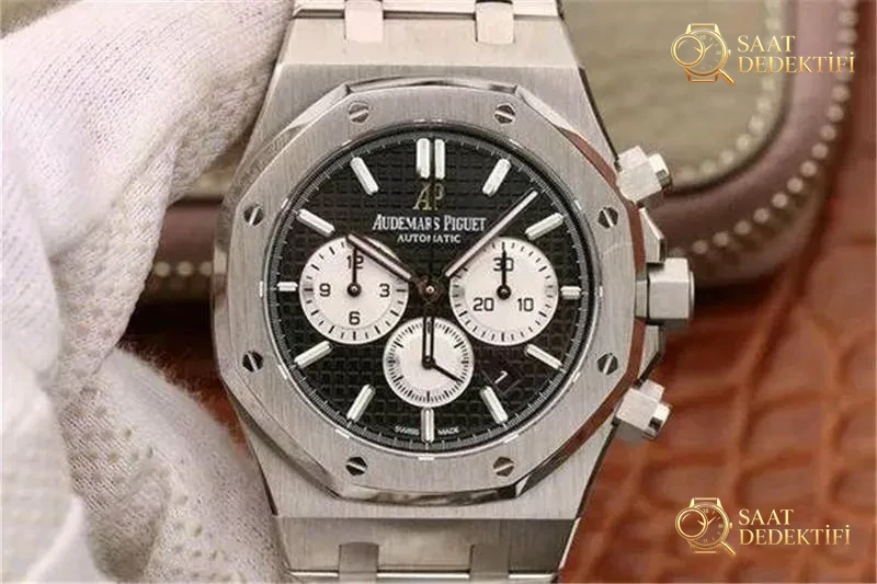 OM Factory Audemars Piguet AP26331 panda kadran saat incelemesi - Kasa Profili ve Kurma Kolu İncelemesi