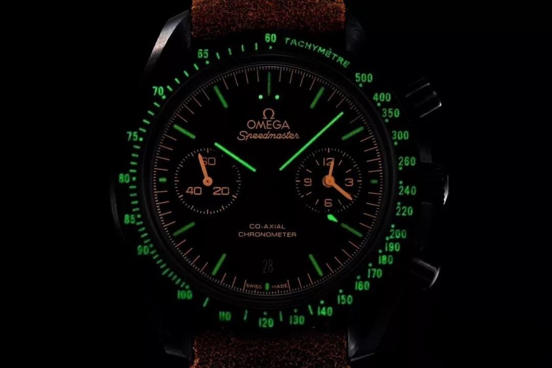 OM Factory Omega Speedmaster "Dark Side of the Moon" Vintage Siyah Seramik Saat — Orijinalle Karşılaştırmalı İnceleme — 22. fotoğraf