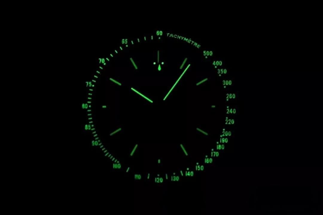 OM Factory Omega Speedmaster "Dark Side of the Moon" Vintage Siyah Seramik Saat — Orijinalle Karşılaştırmalı İnceleme — 23. fotoğraf