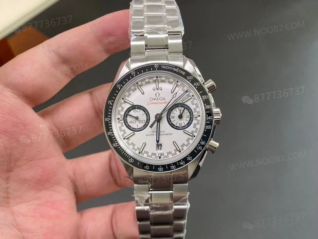 OM Factory Omega Speedmaster Racing kronografın mekanizma fonksiyonlarının hepsi kullanılabiliyor mu? — 1. fotoğraf