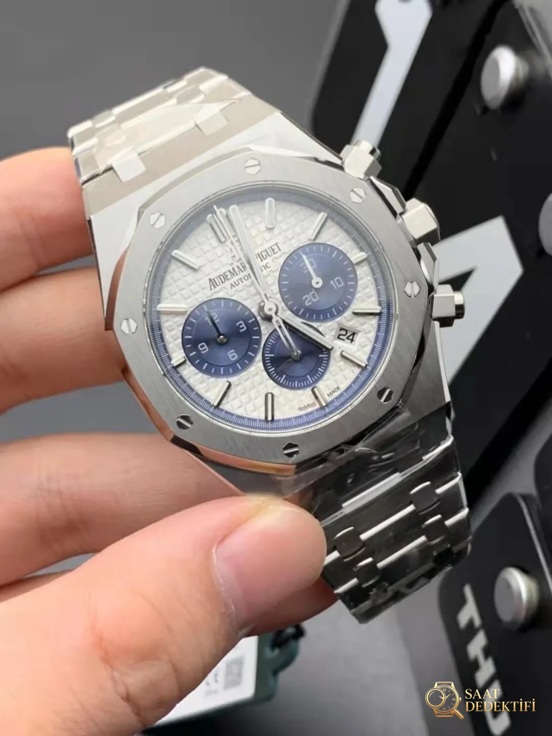 Replika Audemars Piguet Royal Oak Kronograf Mavi Yardımcı Kadranlar