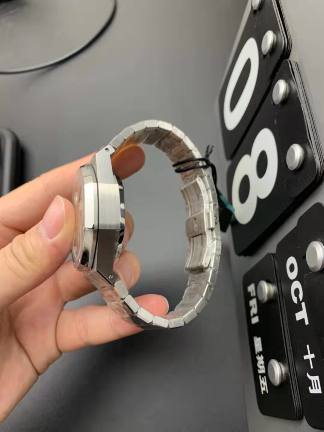 Audemars Piguet Royal Oak Kronograf Siyah Yardımcı Kadran-Kasa