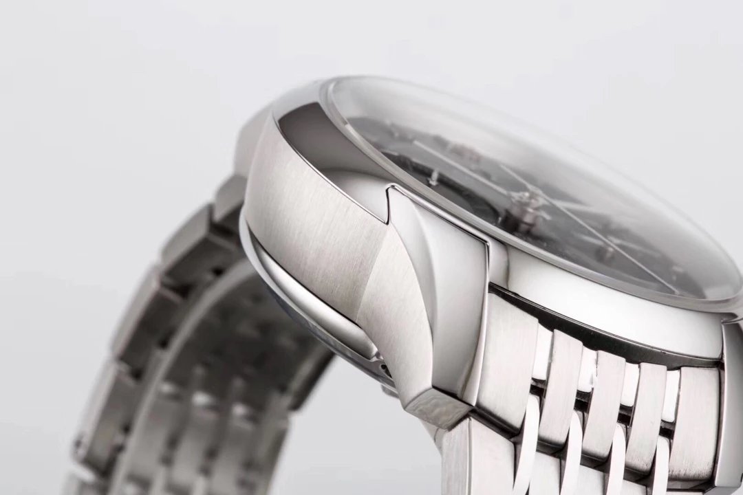 Replika Omega De Ville Kasa
