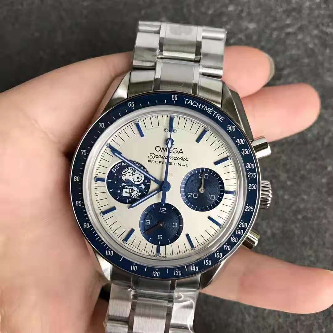 Replika Omega Speedmaster Snoopy