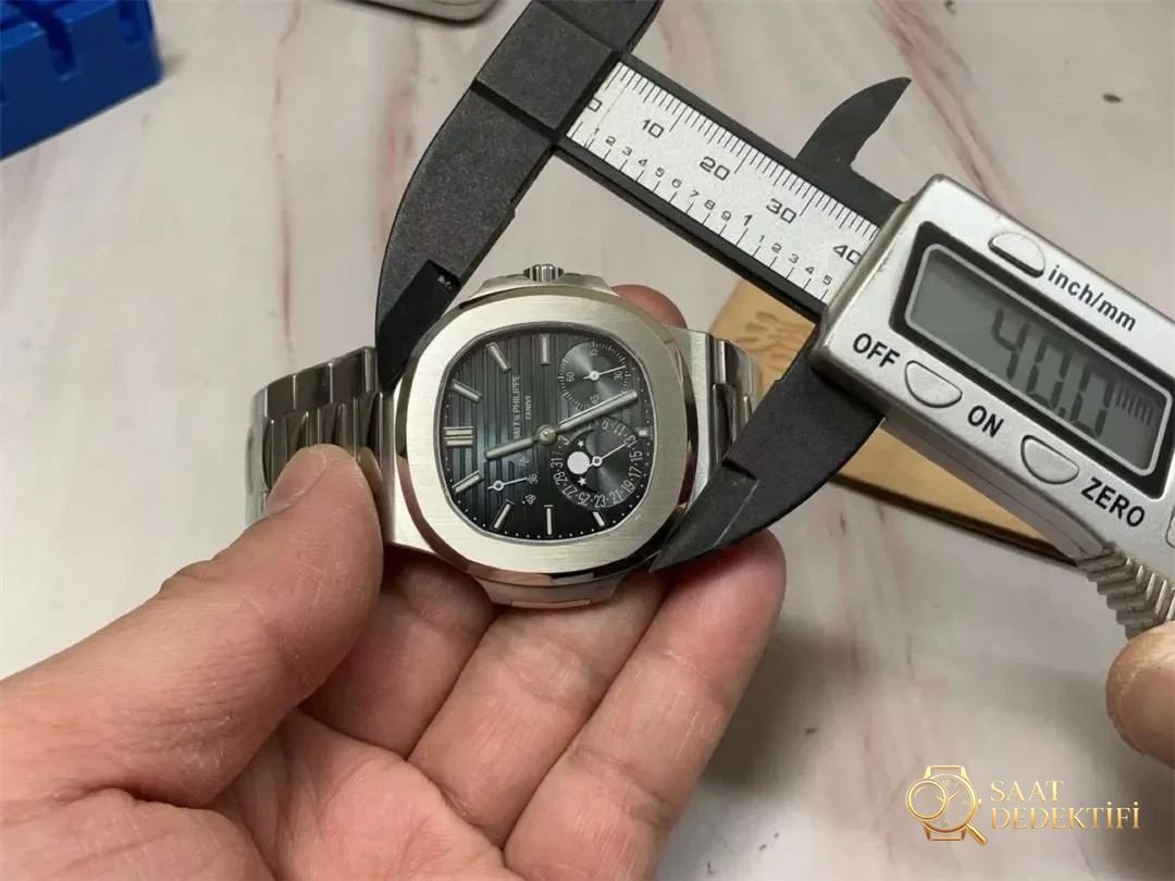 OME Factory Patek Philippe 5712 Nautilus tam modifiyeli, tek seferde bitmiş üst düzey versiyon - Cam Yansıma Önleyici (AR) Kaplama