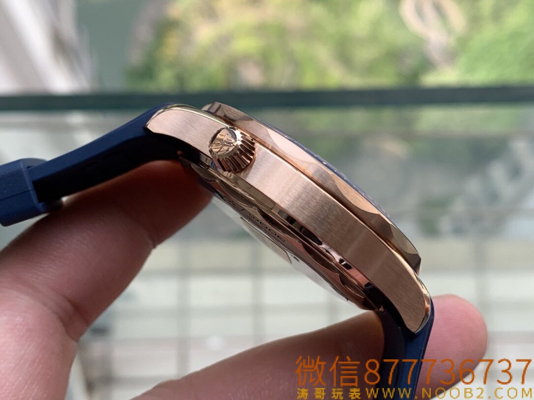 Omega VS yeni Seamaster 300 metre mavi kadran full rose gold 8800 mekanizmasının kusuru nerede? Başkaları fark eder mi? — 7. fotoğraf
