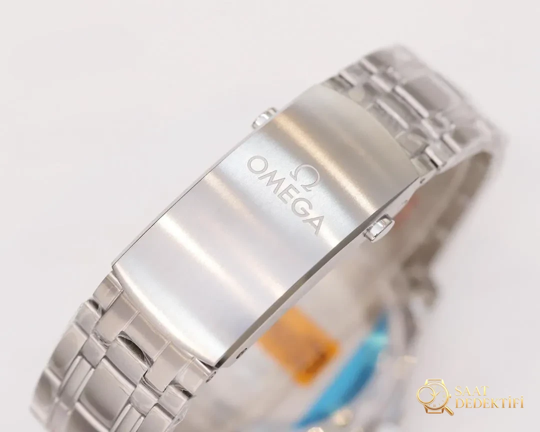 OR Factory Omega Seamaster 300 Beijing 2022 Kış Olimpiyatları Özel Serisi İncelemesi - Yan Profil ve Kordon Bağlantısı