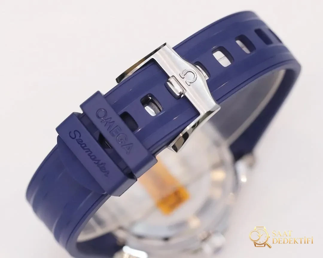 OR Factory Omega Seamaster 300 Beijing 2022 Kış Olimpiyatları Özel Serisi İncelemesi - Genel Açı ve Estetik Duruş