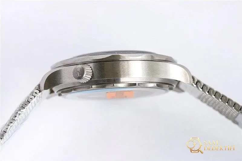 OR Factory Omega Seamaster 300 No Time to Die saat incelemesi - Klips Kilidi ve Lazer Damgalar