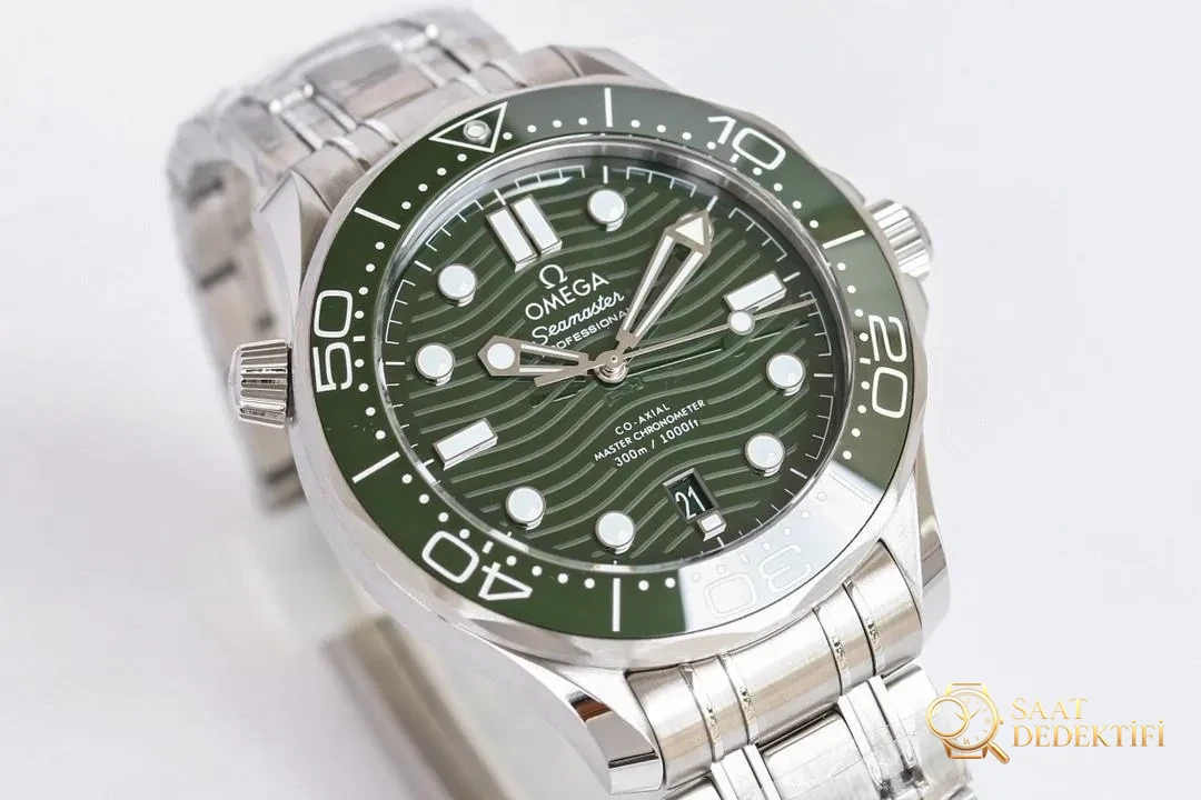 OR Factory Omega Seamaster 300 yeşil kadran – Yeşil Seamaster 300 kalitesi nasıl? - Kadran Detayı ve Bezel İşçiliği