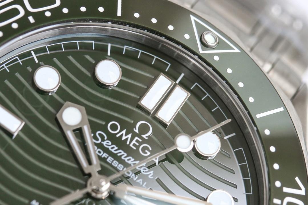 OR Factory Omega Seamaster 300 yeşil kadran – Yeşil Seamaster 300 kalitesi nasıl? — 4. fotoğraf