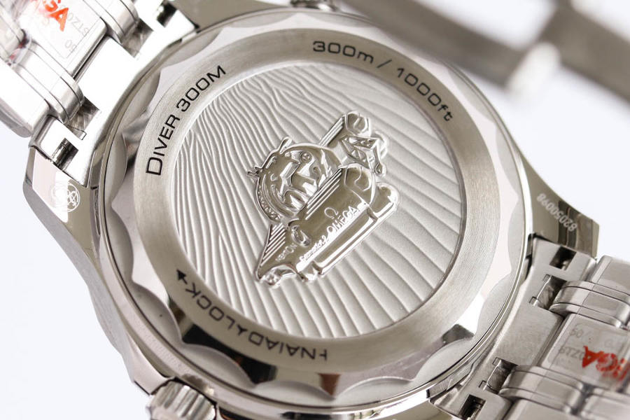 OR Factory Omega Seamaster 300M Yacht Nekton Özel Sürüm inceleme — 9. fotoğraf