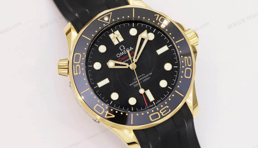OR Factory Omega Seamaster serisi altın versiyon Queen's Messenger saat incelemesi — 3. fotoğraf