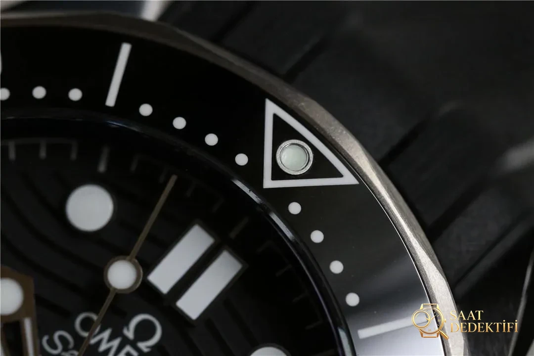 OR Factory Omega Seramik Titanyum Seamaster 300, gerçeğinden ayırt edilemez mi? - Fosfor ve Super-LumiNova Gece Görünümü