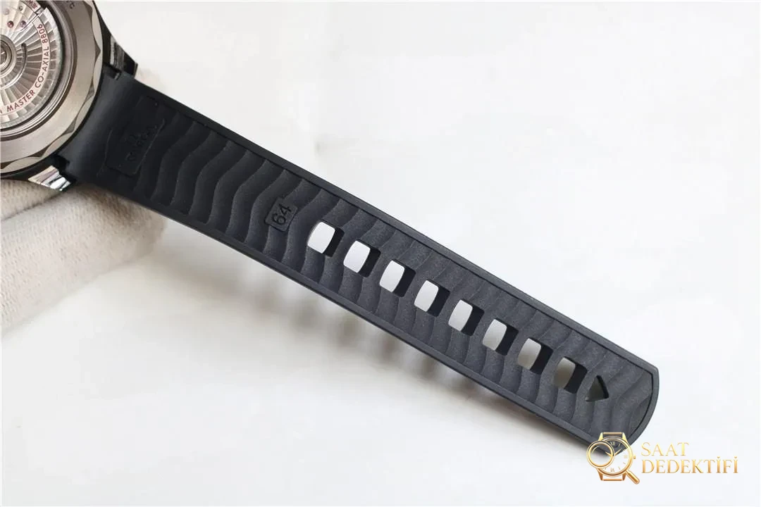 OR Factory Omega Seramik Titanyum Seamaster 300, gerçeğinden ayırt edilemez mi? - Mekanizma Çark Dizilimi ve Taş Yatakları
