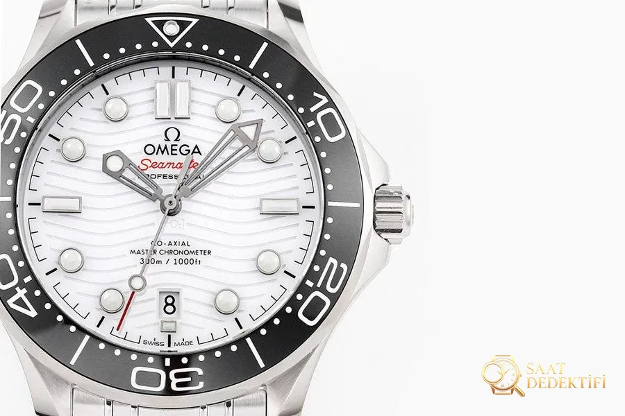 OR Factory Seamaster 300 (beyaz kadran) saati VS Factory ile kıyaslandığında nasıl - Bilezik, Toka ve Klips Mekanizması