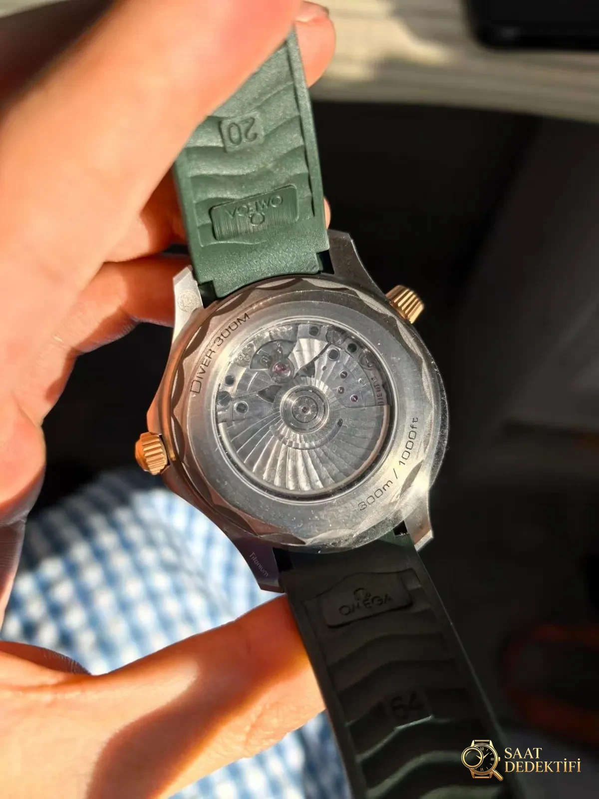 OR Factory Seamaster Bronze Gold Green - Kasa Çeliği ve Polisaj Kalitesi