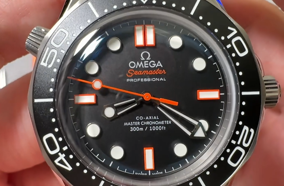 Omega Seamaster Turuncu Kadran