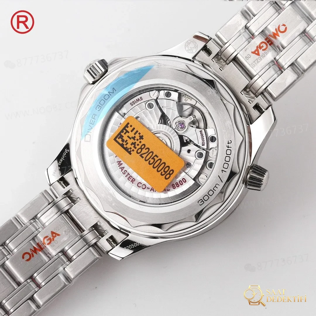 ¿O qué fábrica? ¿Cómo se evalúa el movimiento integrado OR Factory Omega Seamaster 300M 8800? - Mecanismo de ruedas y camas de piedra.