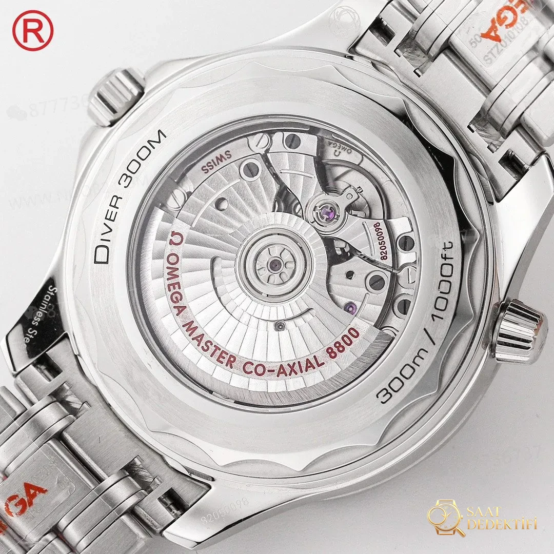 ¿O qué fábrica? ¿Cómo se evalúa el movimiento integrado OR Factory Omega Seamaster 300M 8800? - Vista de colección y escaparate