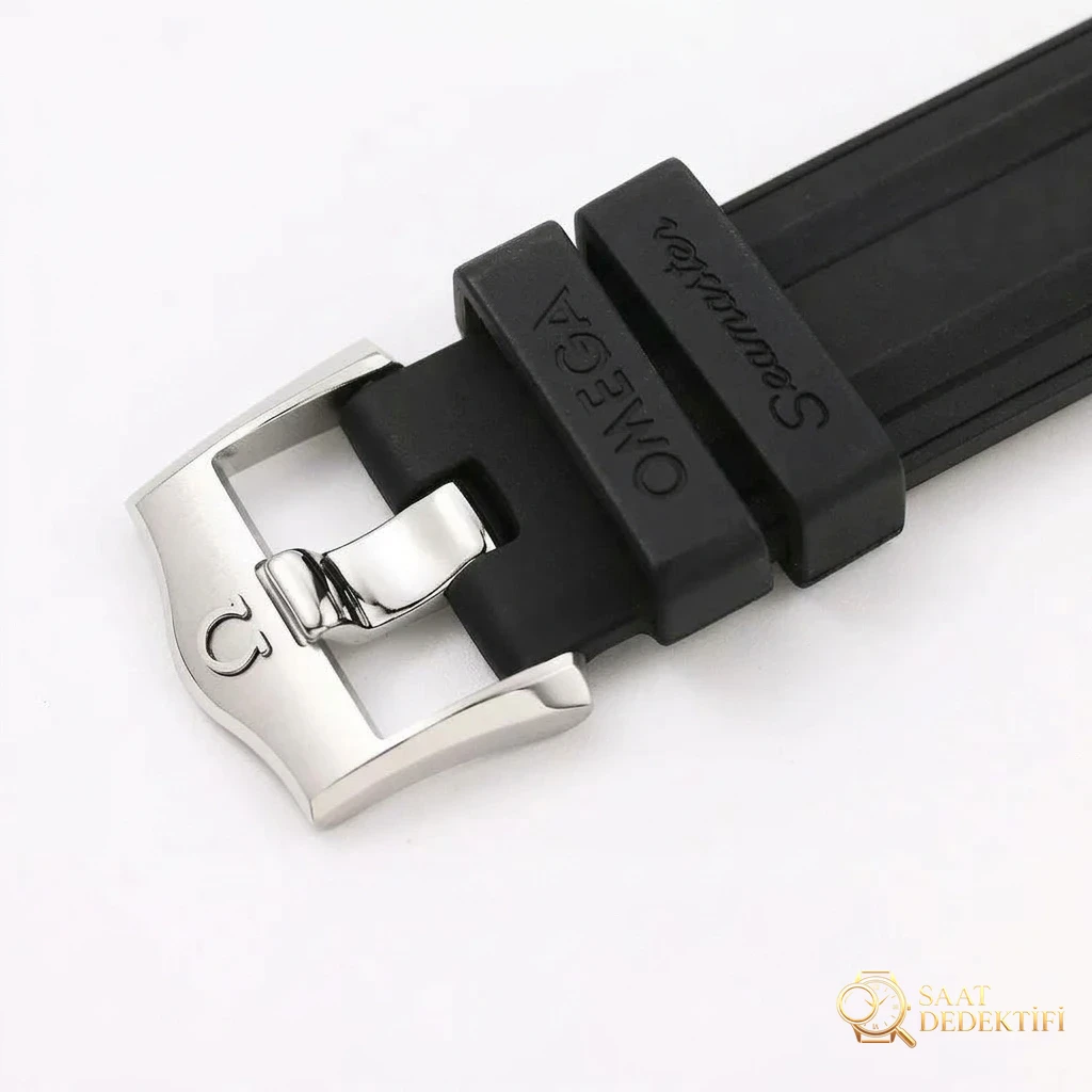 ¿O qué fábrica? ¿Cómo se evalúa el movimiento integrado OR Factory Omega Seamaster 300M 8800? - Grabado y alineación del bisel Rehaut
