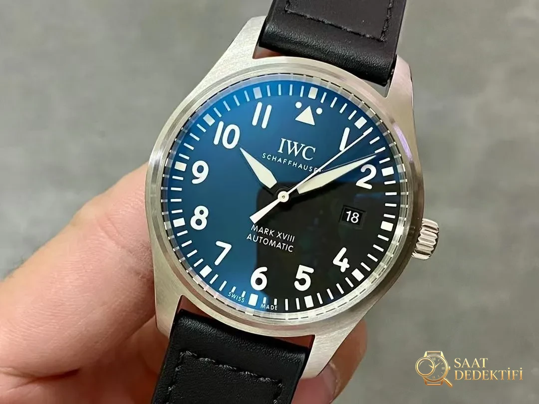 V7 Factory Replika IWC Siyah