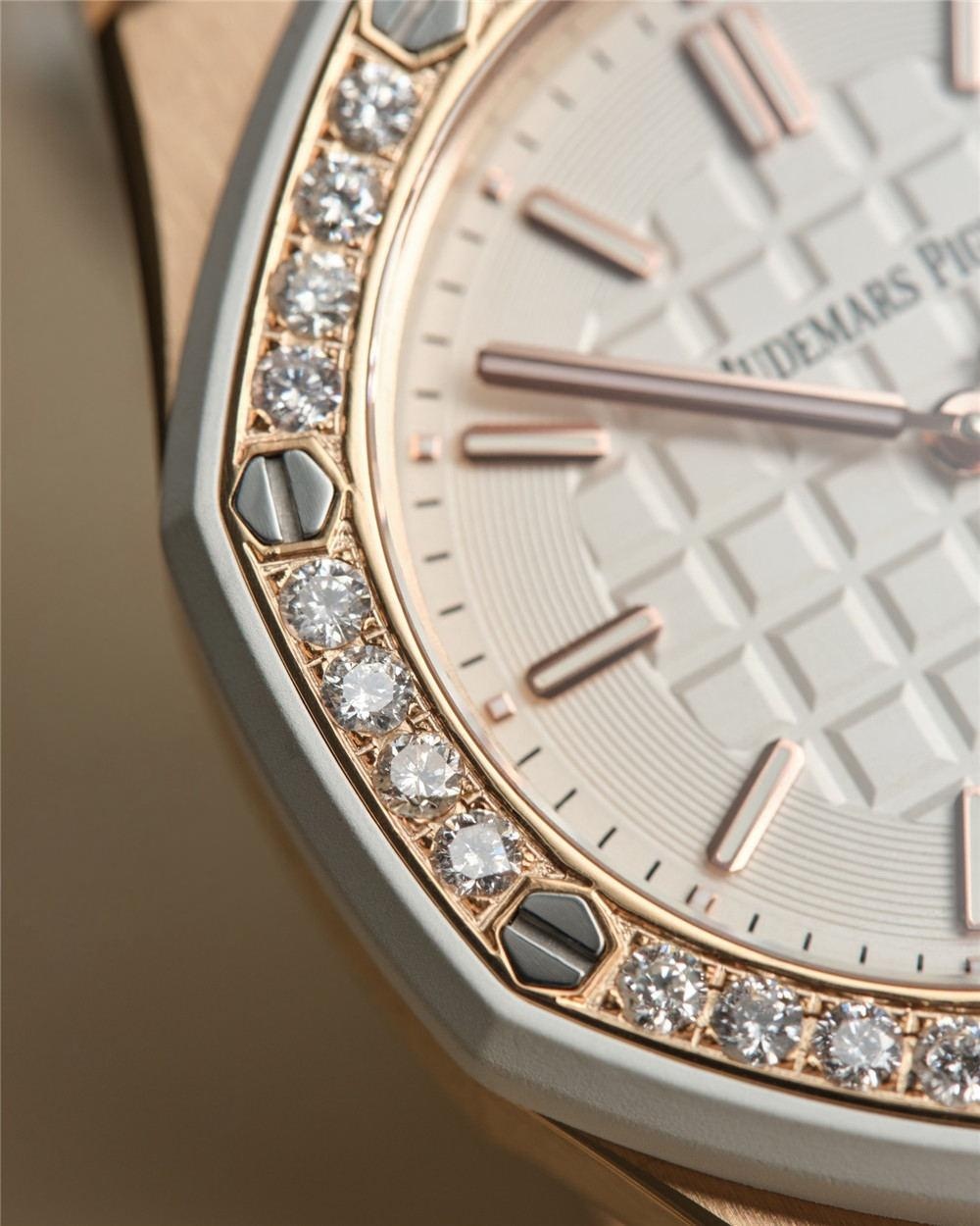 orijinal kalıp fabrikası Audemars Piguet Royal Oak 67540 kadın saatinin kalitesi iyi mi? — 5. fotoğraf