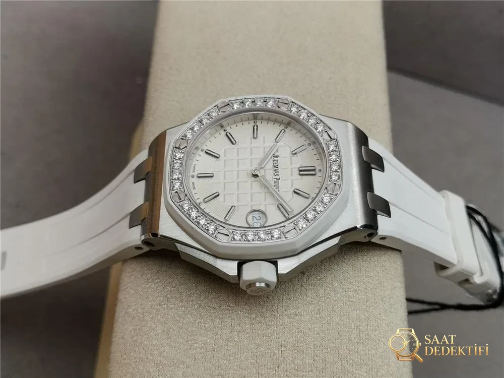 fabbrica di stampi originale La qualità dell'orologio da donna Audemars Piguet Royal Oak 67540 è buona? - Meccanismo di blocco superiore e struttura della guarnizione