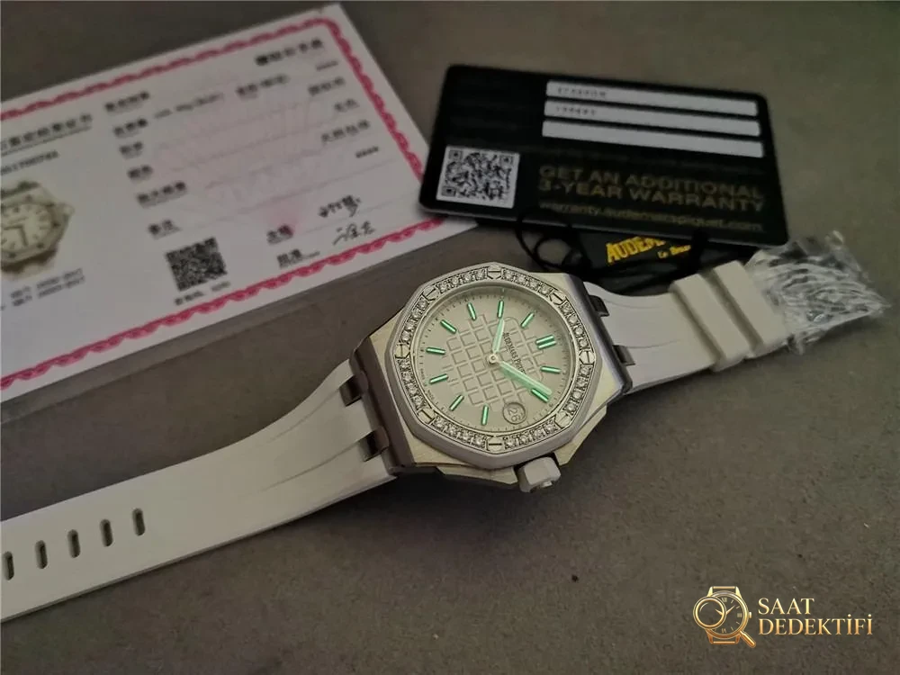fabbrica di stampi originale La qualità dell'orologio da donna Audemars Piguet Royal Oak 67540 è buona? - Quadrante effetto Sunburst
