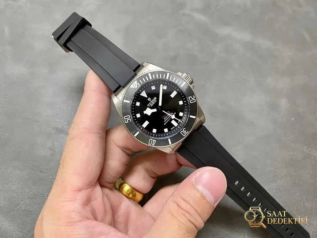 Tudor Siyah Pelagos Replika
