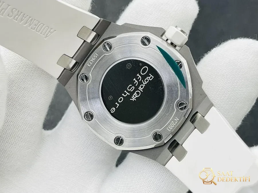 orijinal kalıp kalitesinde Audemars Piguet AP67540 Royal Oak Offshore serisi 37 MM kuvars kadın saati (gümüş renk) incelemesi - Bilezik, Toka ve Klips Mekanizması