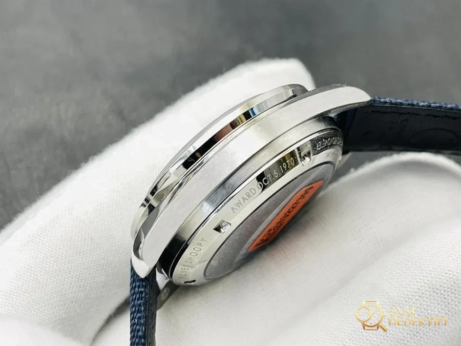 OS Factory Omega 2023 Новая модель Snoopy — макро-циферблат и качество изготовления указателей