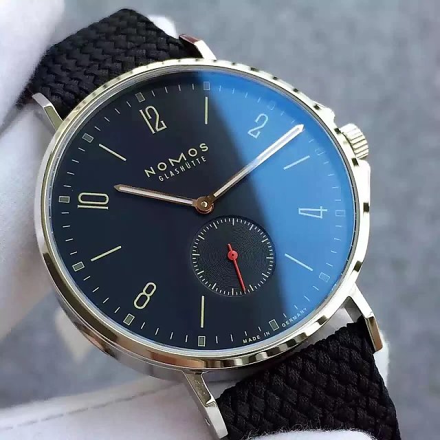 Replika Nomos Ahoi Atlantik Mavi Kadran